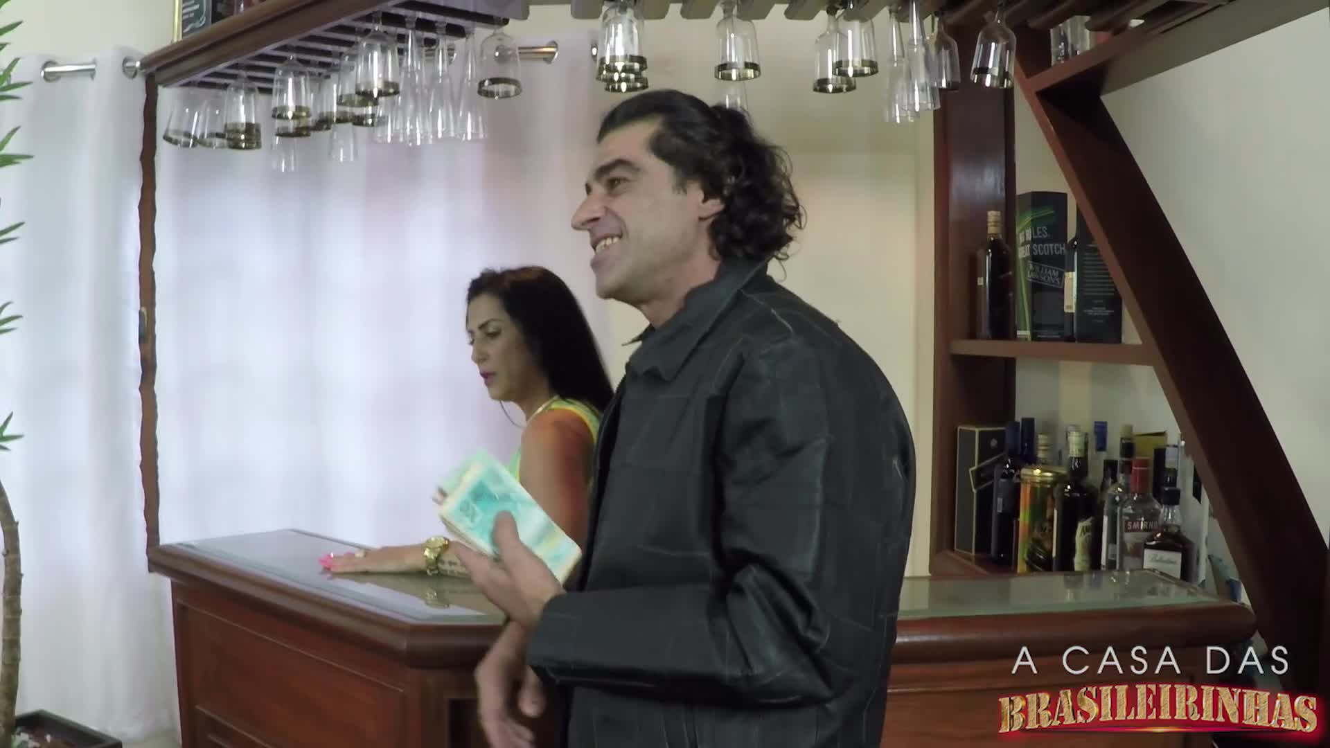 Sexo ao Vivo Julia Karolyne | Bastidores de Filme Pornô | A Casa das Brasileirinhas