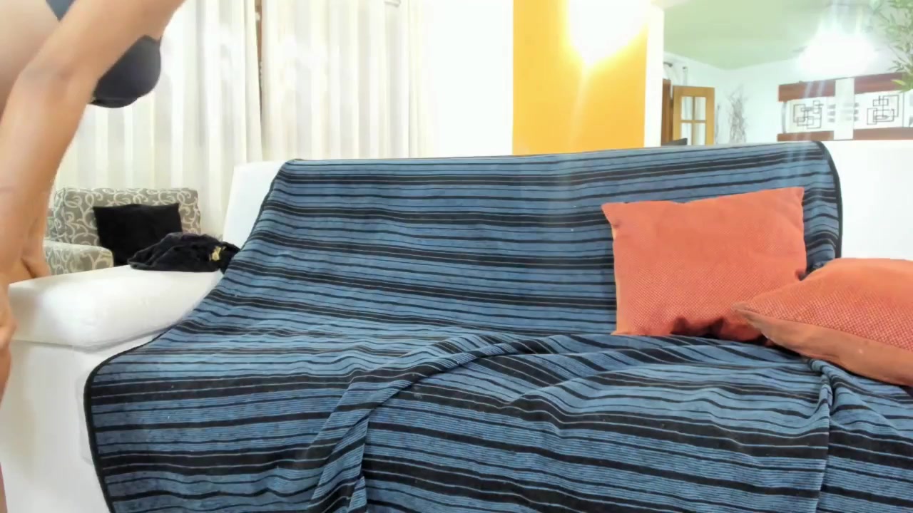 No chat pornô a gata da Gih Rocha usou o vibrador na buceta