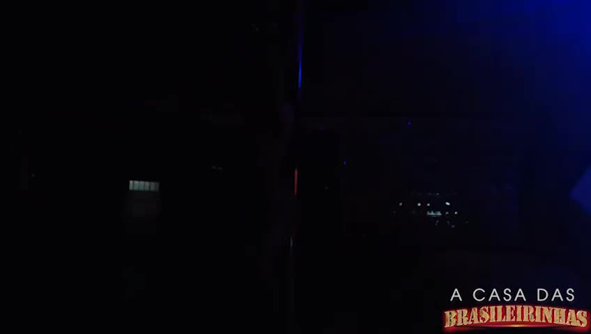 Carol da um verdadeiro show na Balada Liberal! Assista!