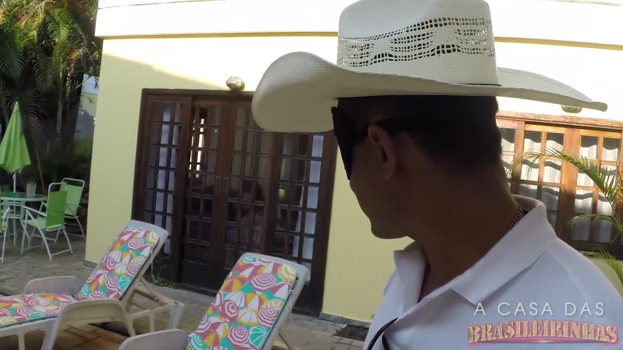 Nayra Mendes cumpre Super Desafio com assinante!