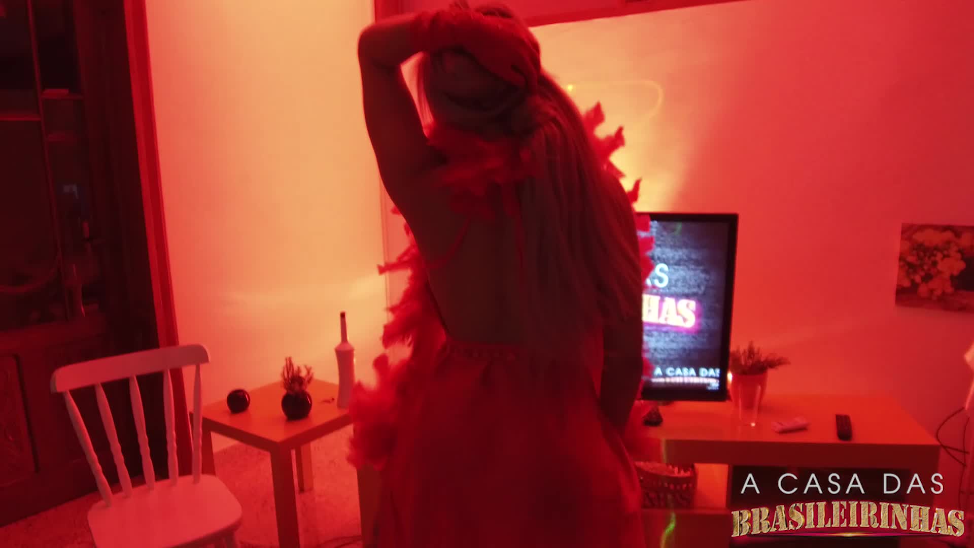 Bruna Lambertini fez um Show Erótico de tirar o fôlego