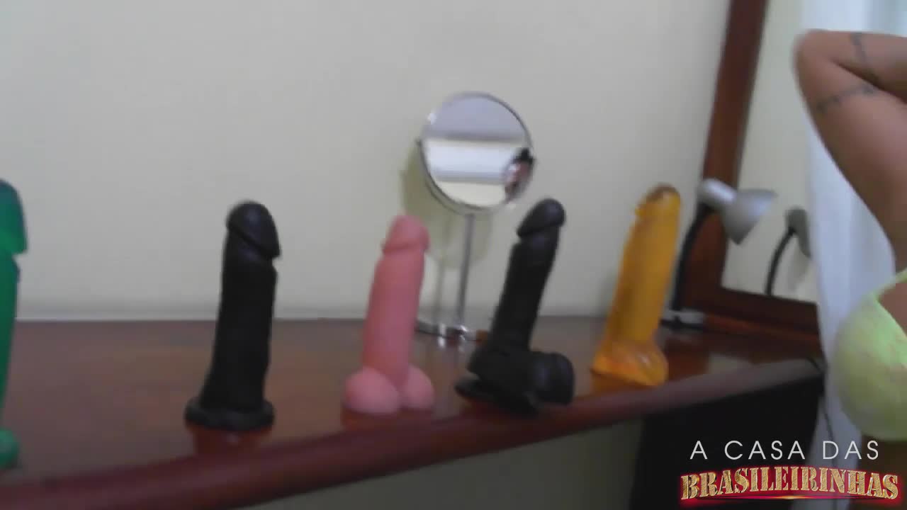 Boquete Julia | Aula de Sexo Oral | A Casa das Brasileirinhas