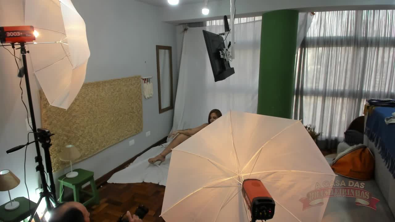 Marcelle Pimenta arrasa em seu primeiro ensaio fotográfico!