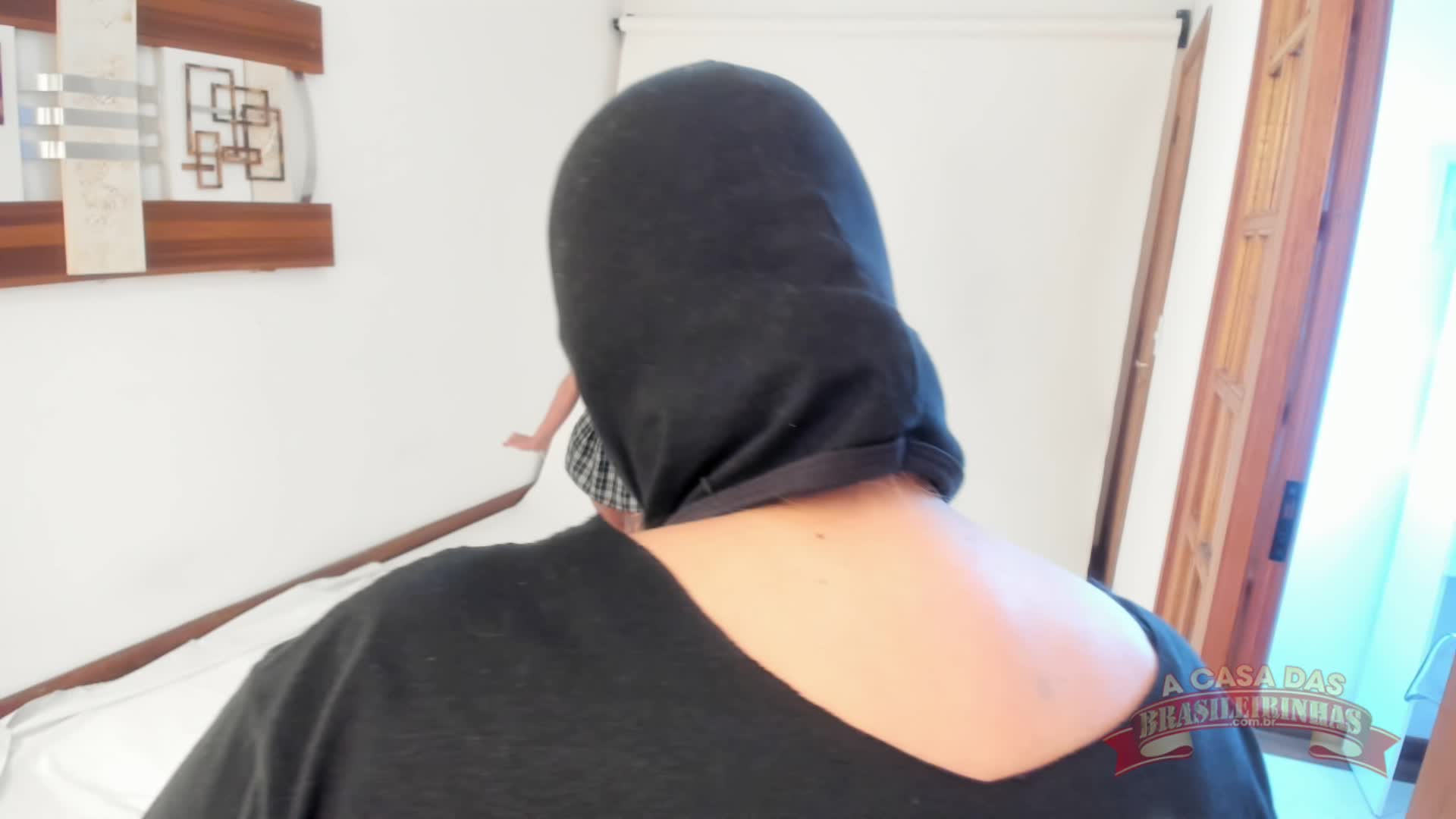 Loren porno, a gostosa fez ensaio com fotos pornôs incríveis 
