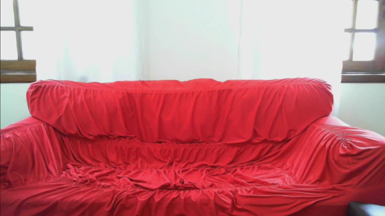 Safadas brincam com a bucetinha na Casa das Brasileirinhas