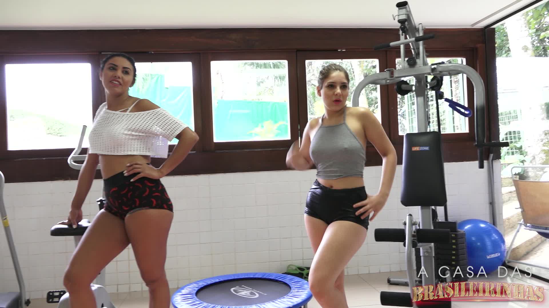 Na hora da academia, elas malharam bem à vontade!