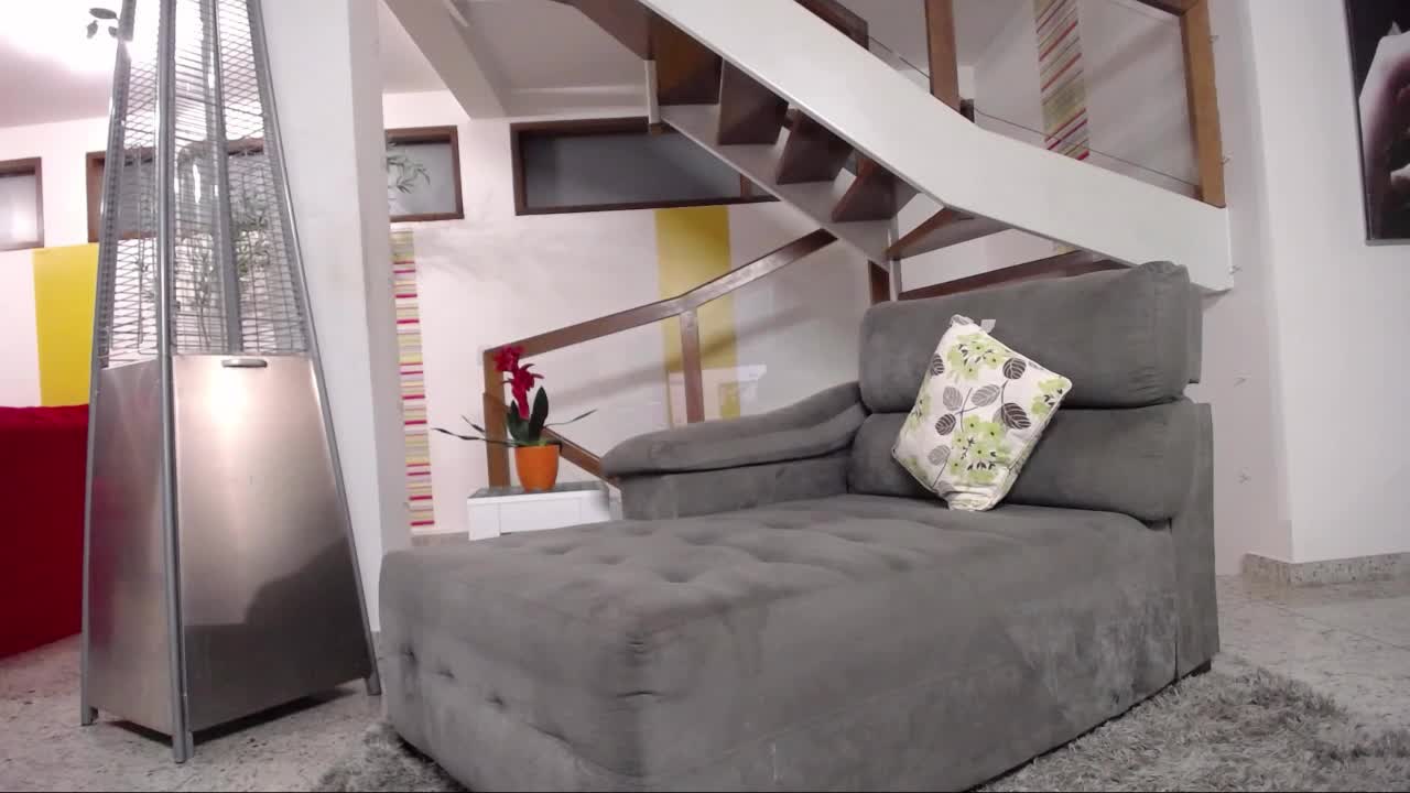 Mais um chat de sexo com Nicole Hilton nua na Casa