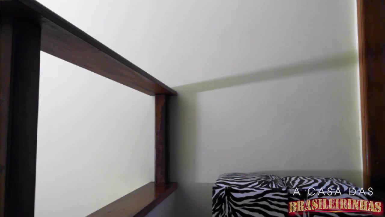Assista mais um chat com muita putaria da ninfeta Pamela Pantera