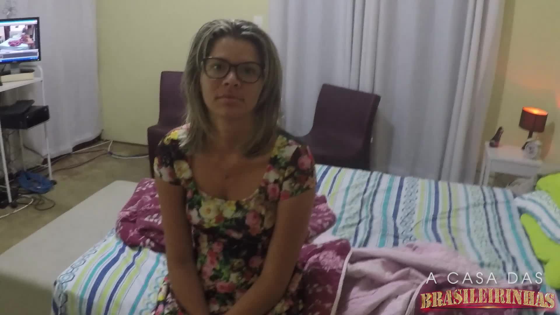 Emanuela Martins |Consolo| A Casa das Brasileirinhas