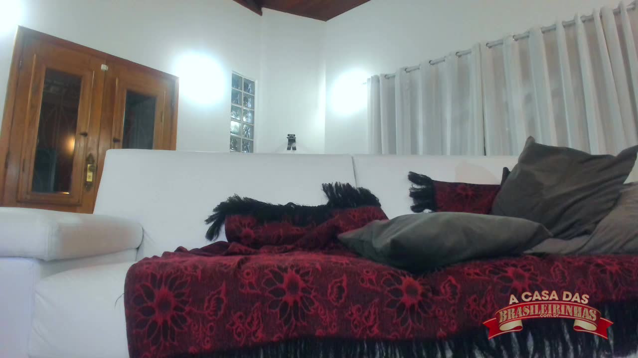 Paola Gurgel porno, gostosa nua no chat
