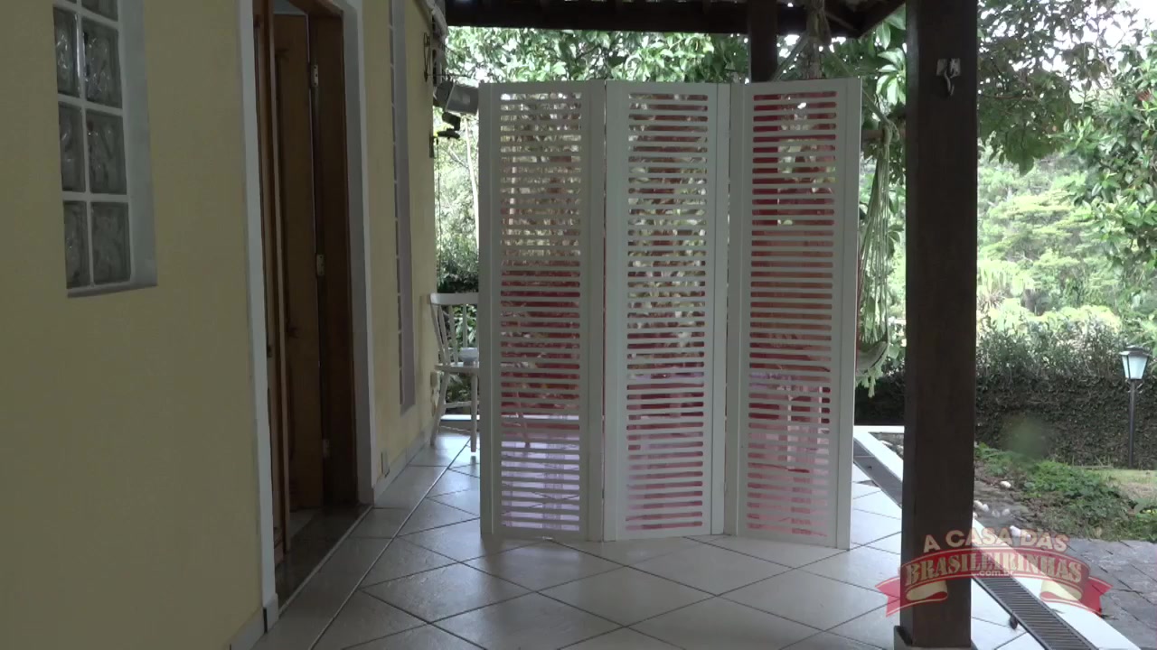 Bibi Griffo porn: gostosa desfilando as lingeries 